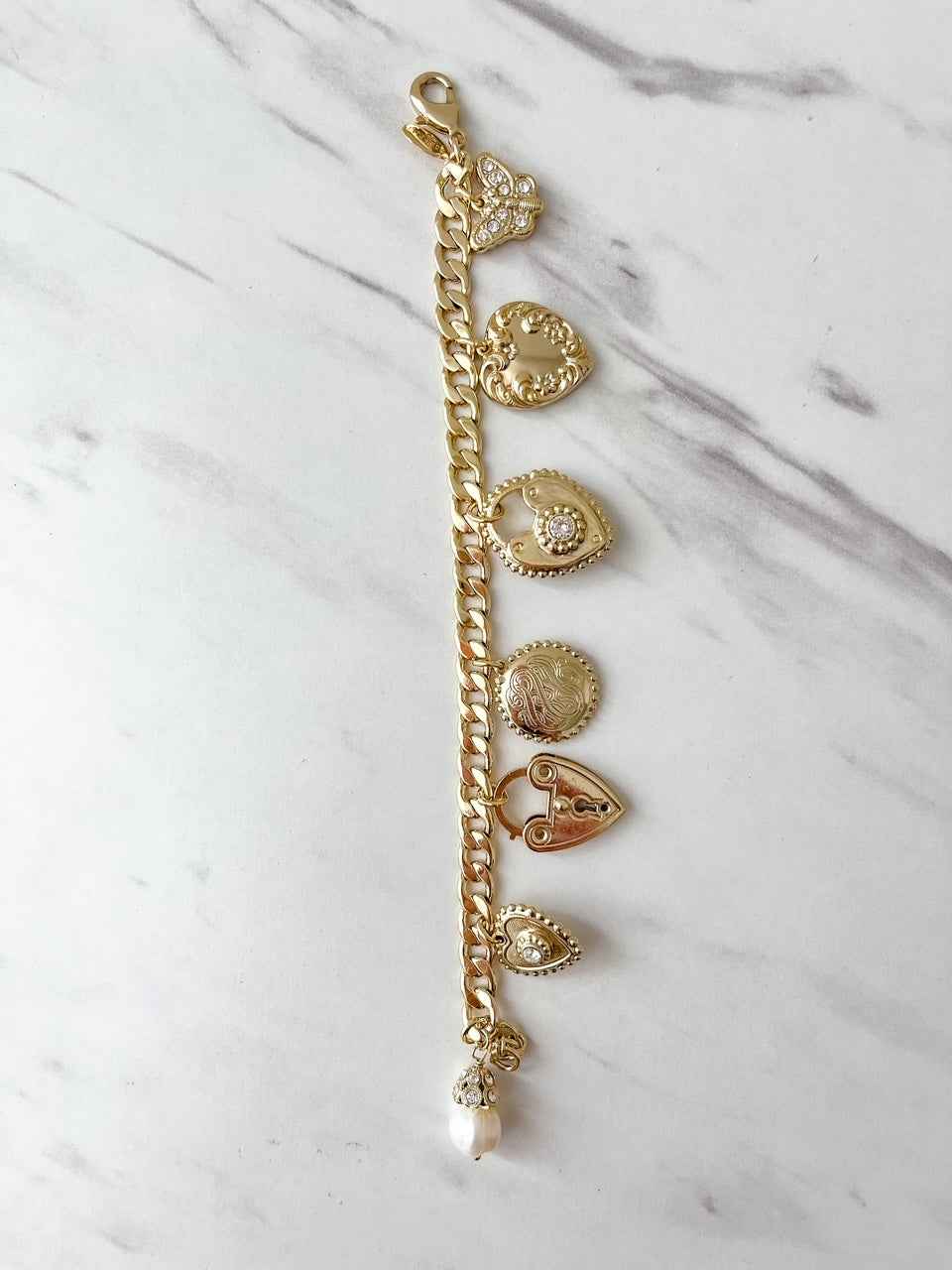 BEC24BGPLP Gold Charm Bracelet Polished Pearl