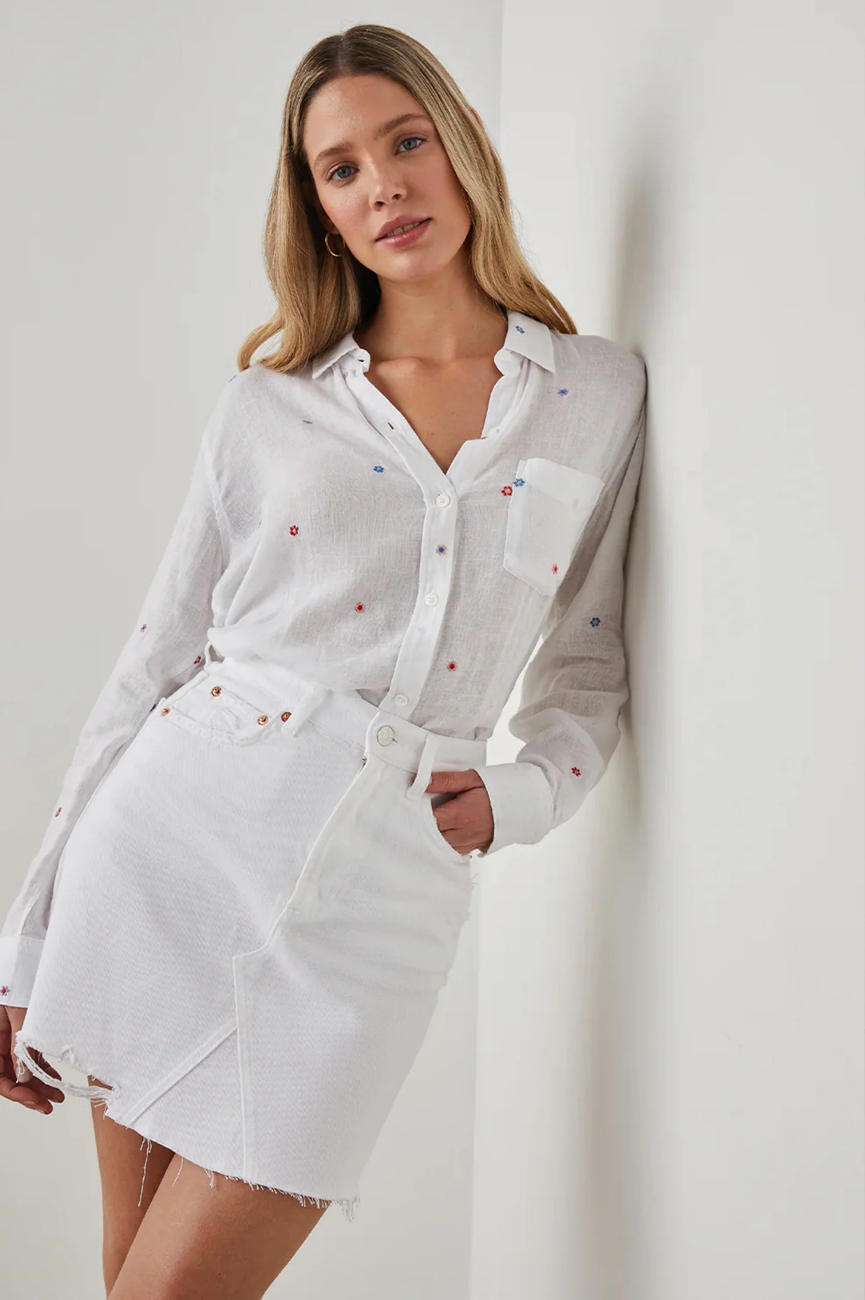 Charli Shirt Multi Daisy Embroidery Eco - Bella's House Tulsa
