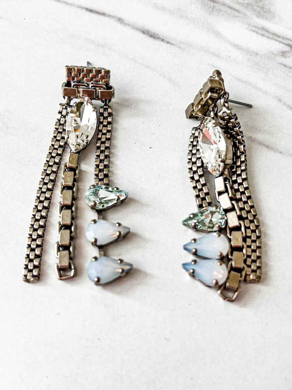 EEF6ASGLC Antique Silver Dangle Earrings Glacier
