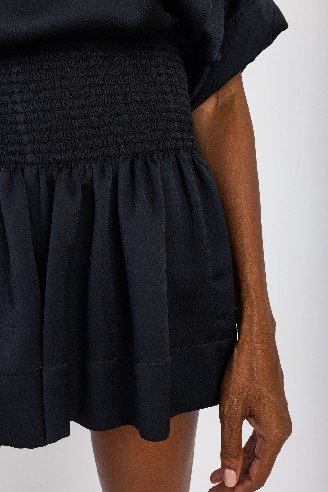 Erica Skirt in Black Glow