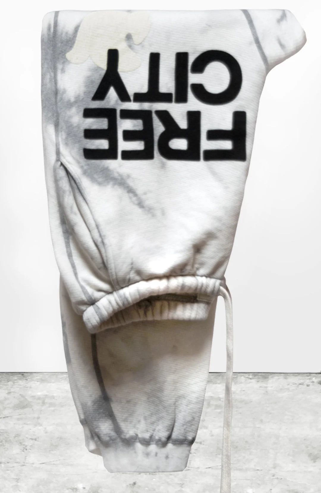 SUPERBLEACHOUT FREECITY POCKET sweatpant - whitestorm - Bella's House Tulsa