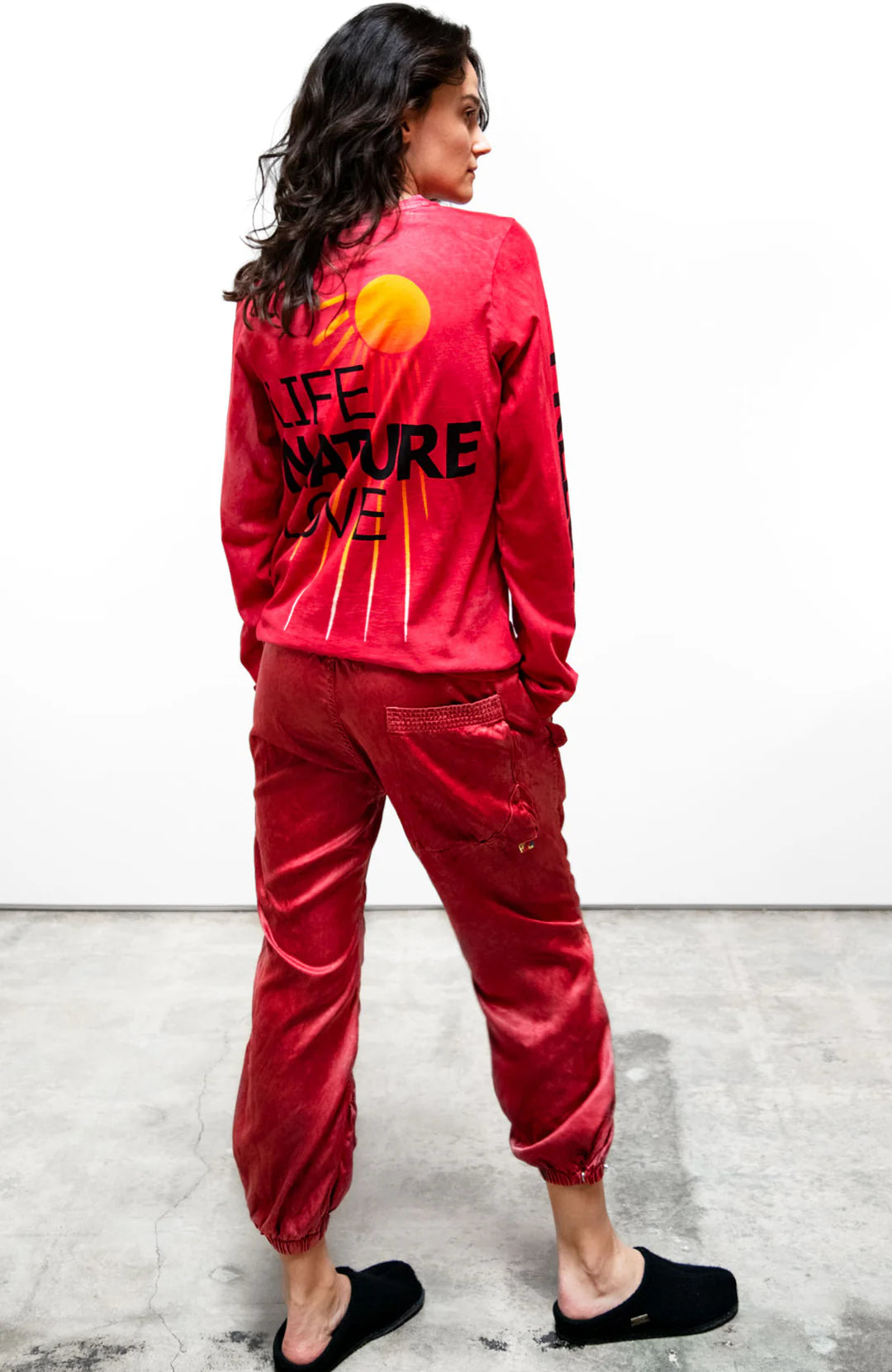 FREECITY LNLSUN longsleeve t - artyard red glass - Bella's House Tulsa