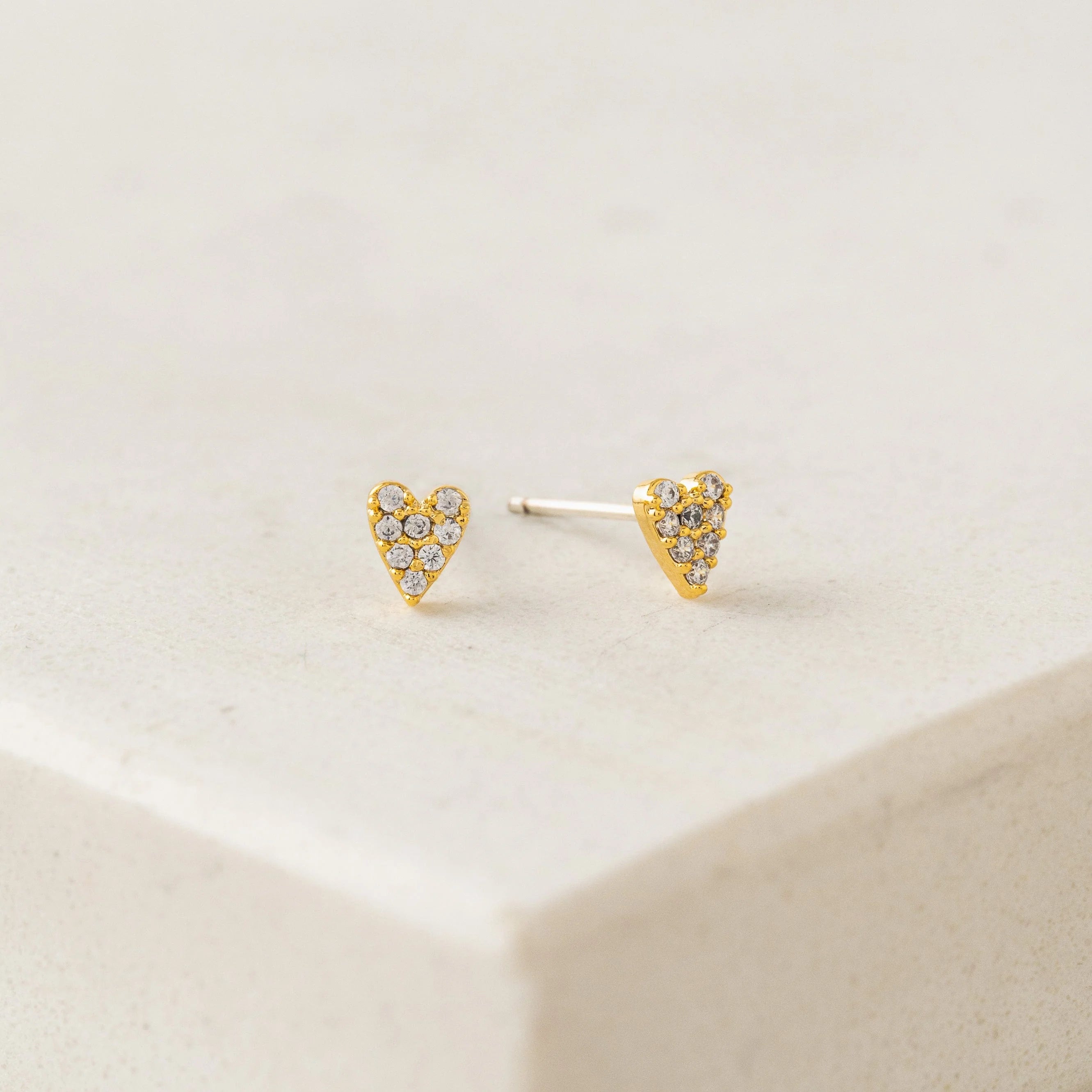 Flutter Heart Stud Earrings Gold - Bella's House Tulsa