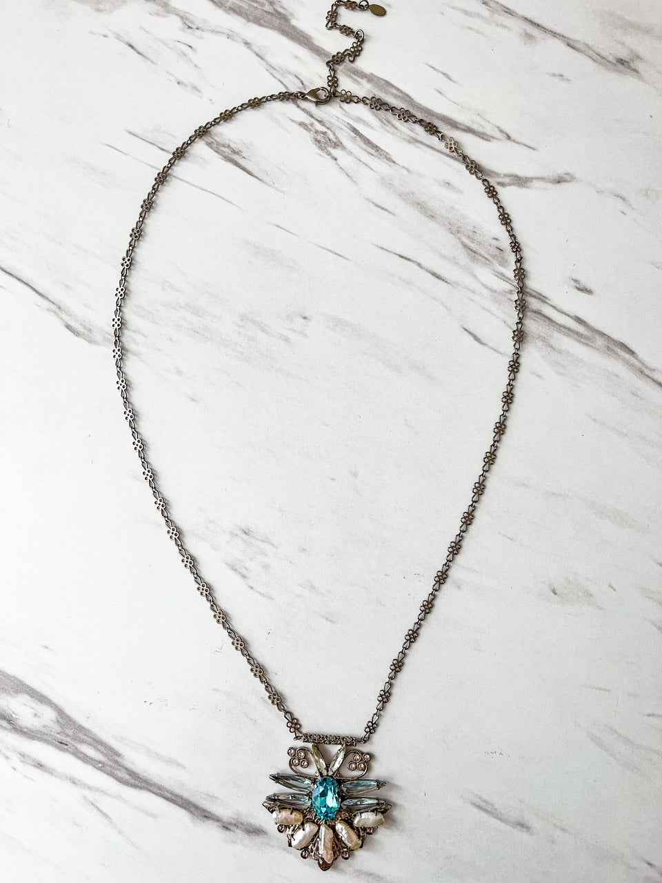 NEC7ASPRP Amalia Necklace Pendant Necklace Antique Silver