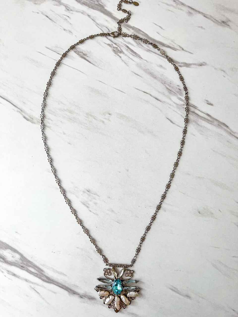 NEC7ASPRP Amalia Necklace Pendant Necklace Antique Silver