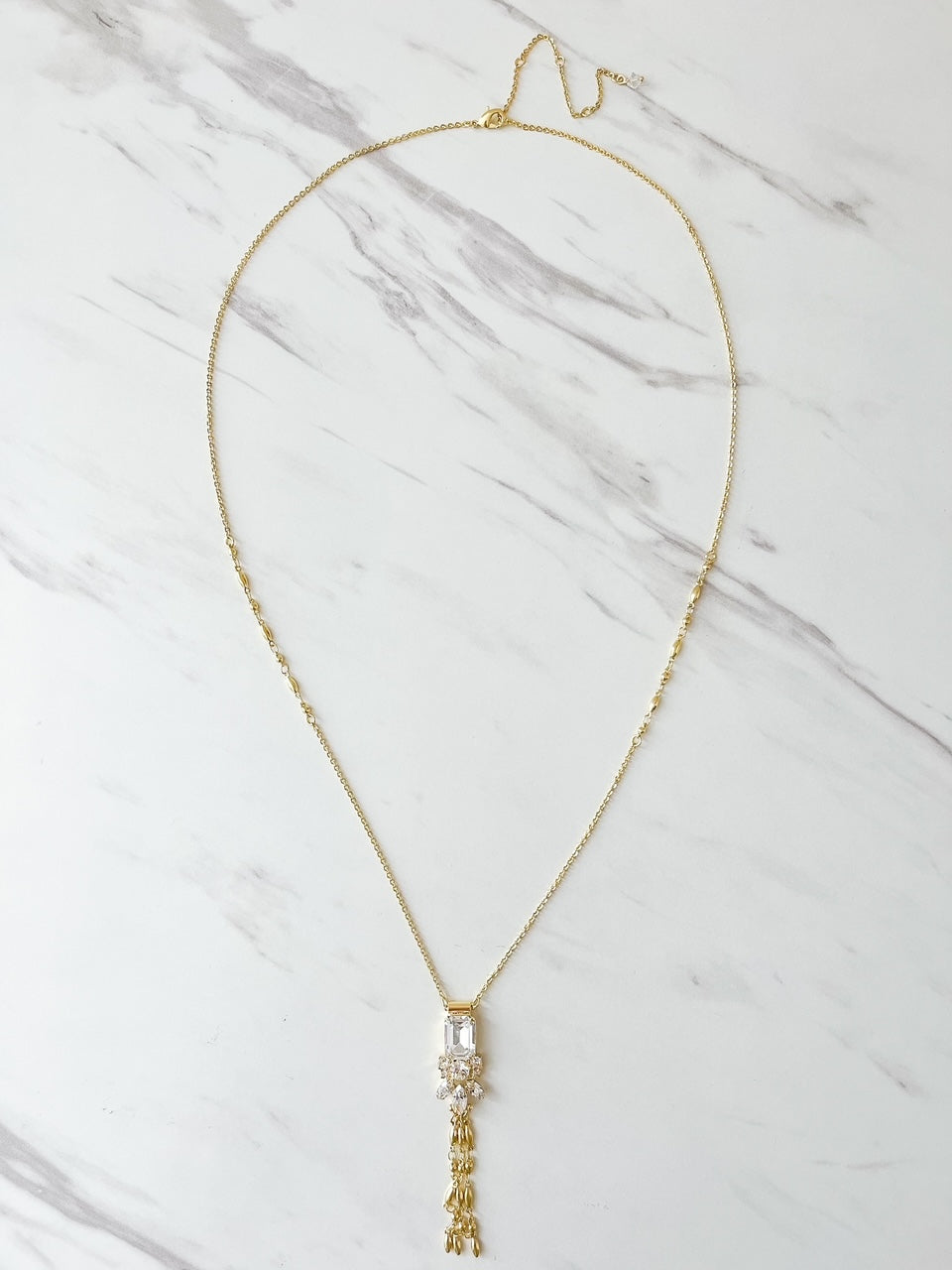 NEA29BGPLP Bright Gold Pendant Necklace Polished Pearl - Bella's House Tulsa