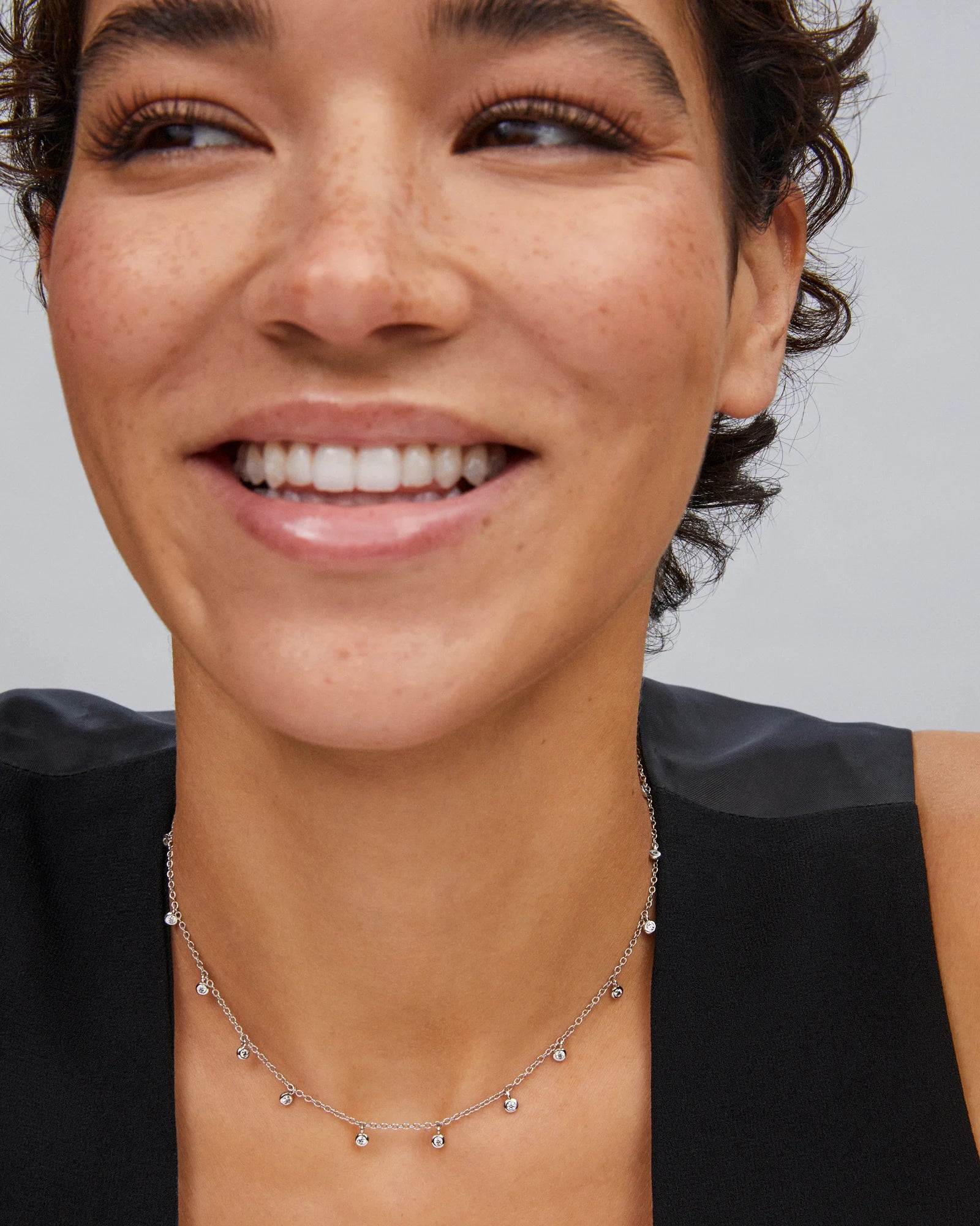 Amelia Chain Necklace in Silver - Bella's House Tulsa