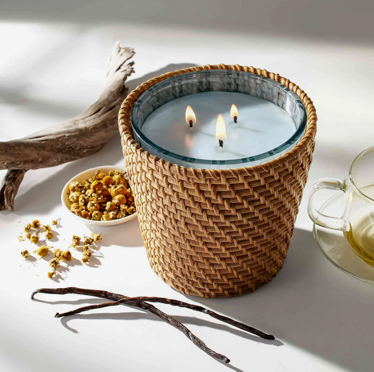 Rattan Driftwood & Chamomile 3-Wick Candle