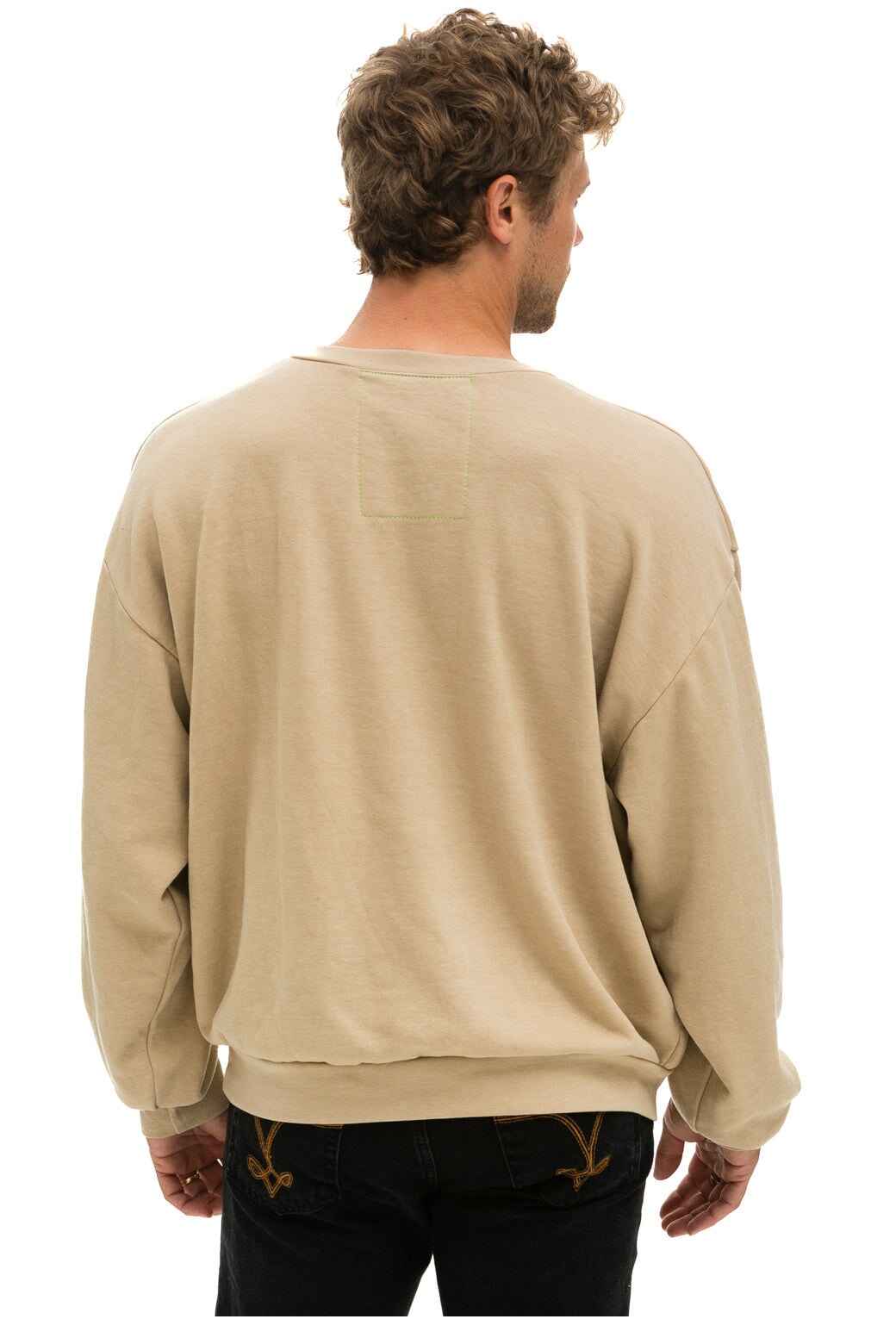 Bolt 2 Relaxed Crew Sweatshirt - Sand Neon Pink