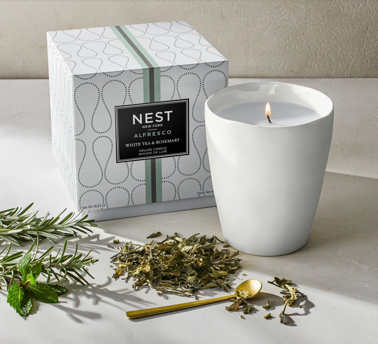 White Tea & Rosemary Alfresco Deluxe Candle