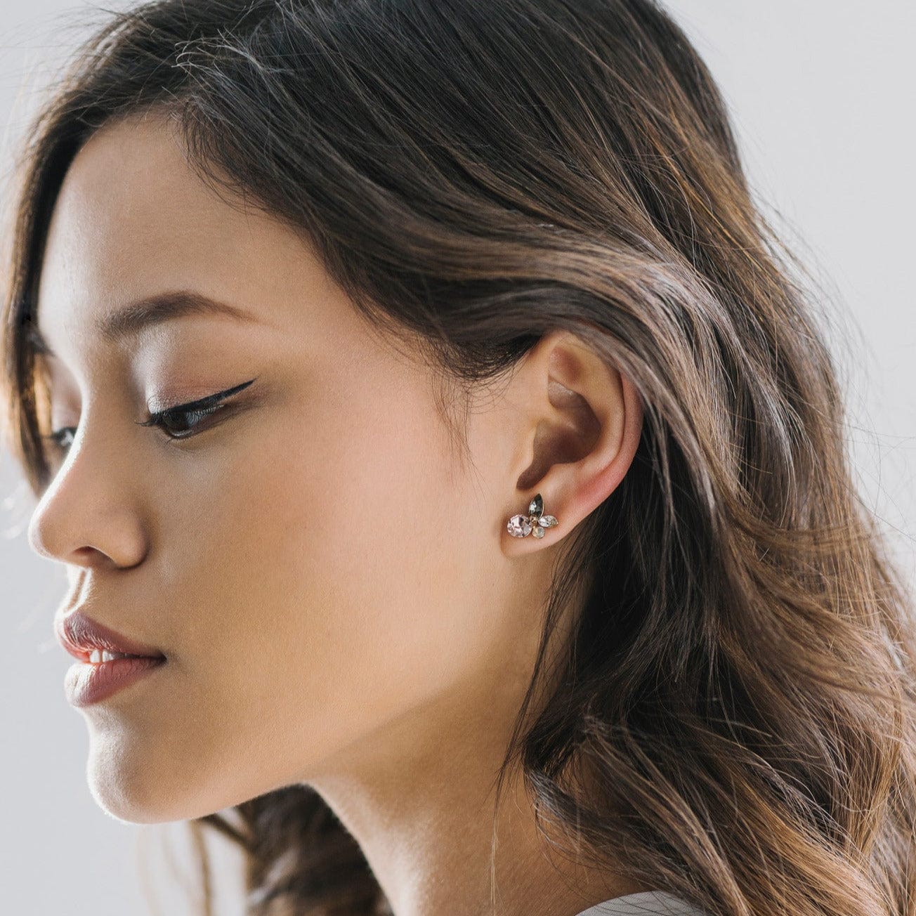 Corsage Post Earrings Pink