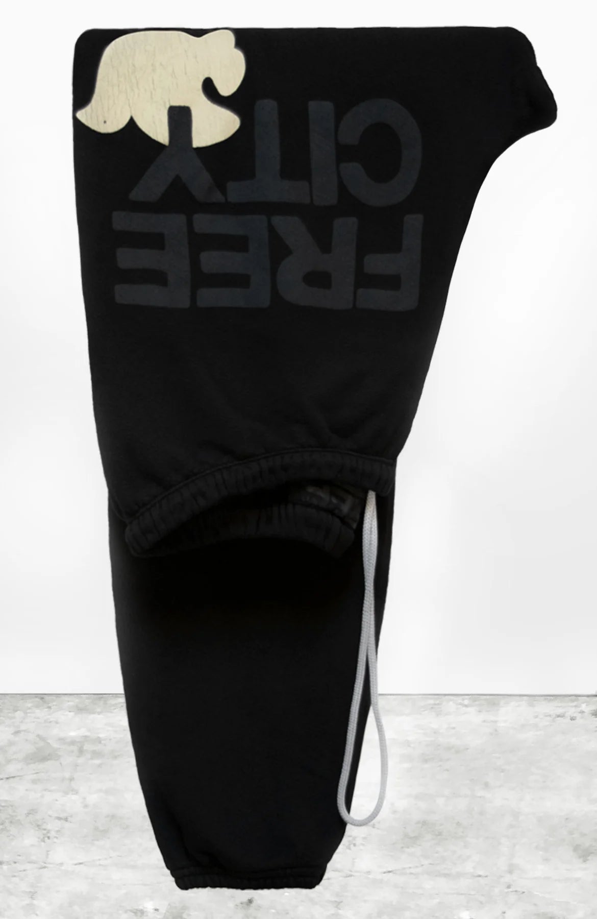 FREECITY sweatpant - blackspace