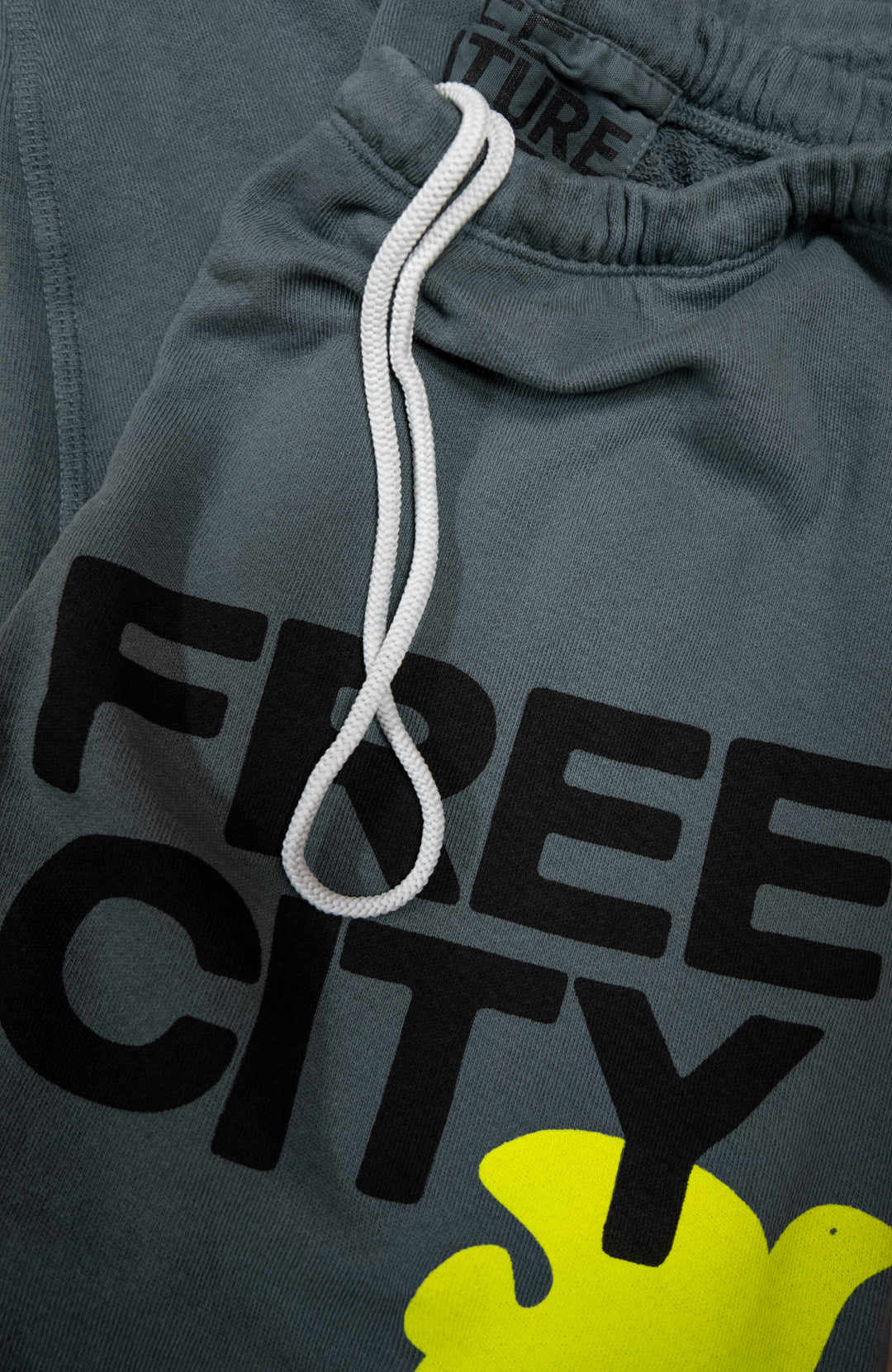 FREECITY 3/4 sweats - GREYART GLOW - Bella's House Tulsa
