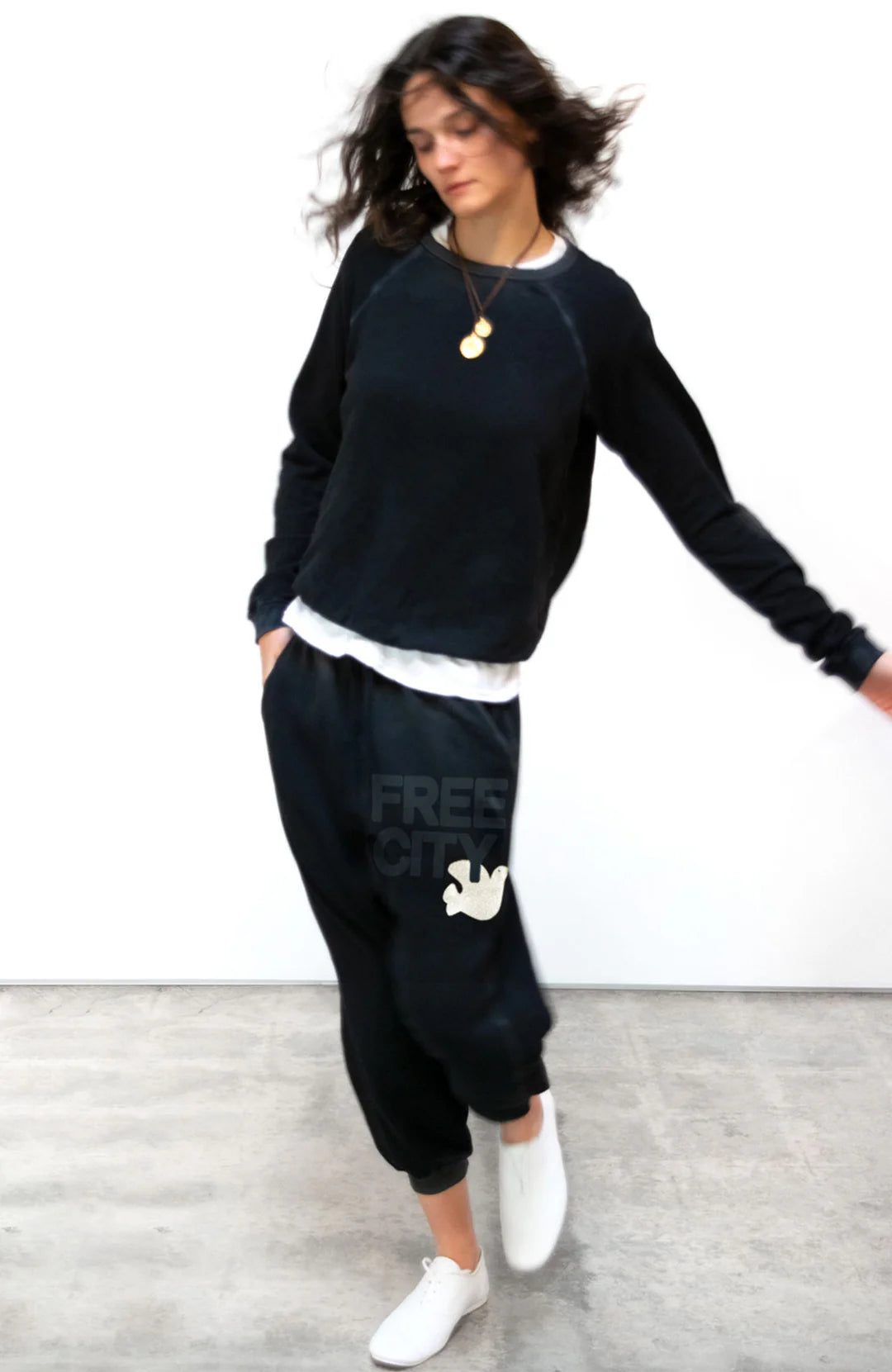 LUCKY RABBIT sweatshirt - superblack rabbit - Bella's House Tulsa
