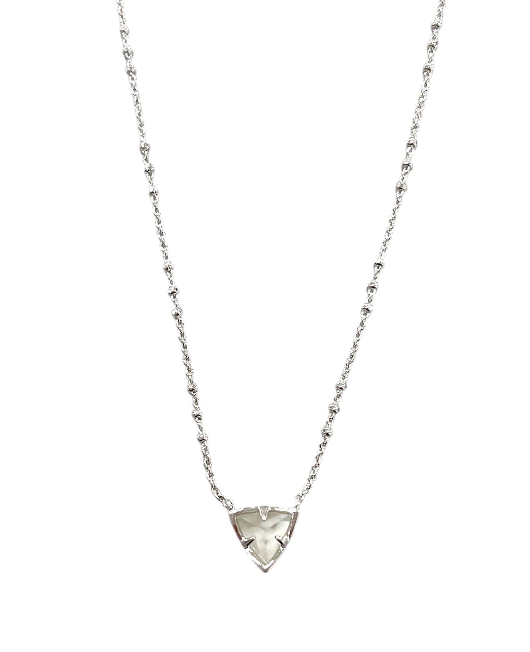 Perry Short Silver Pendant Necklace in Gray Illusion