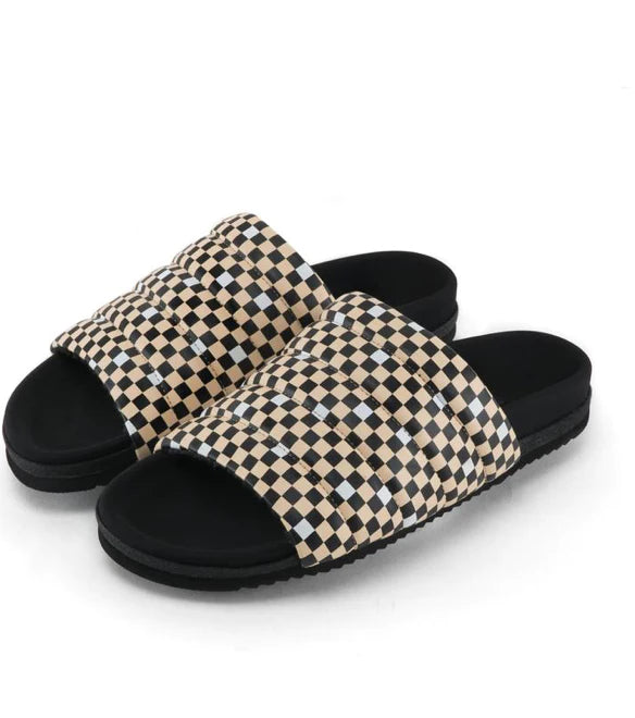 Checker Pillar Slide - Bella's House Tulsa